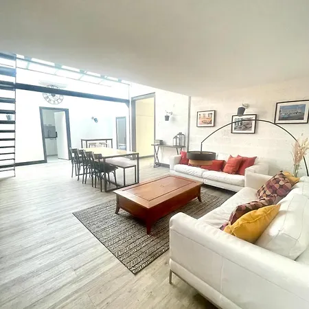 Loft Avec Piscine Interieure Et Jardin * Melun