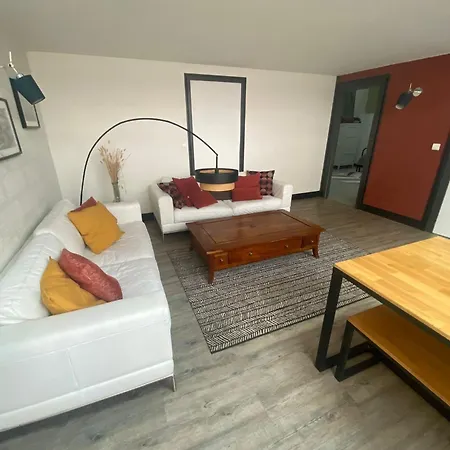 Ubytování v soukromí Loft Avec Piscine Interieure Et Jardin
